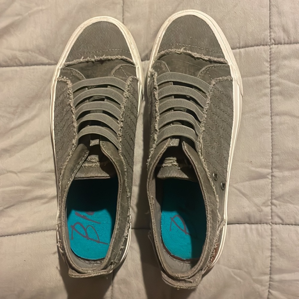 Blowfish Malibu slip on sneakers
